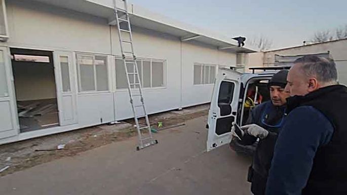 Accastello supervisó  las obras en las escuelas