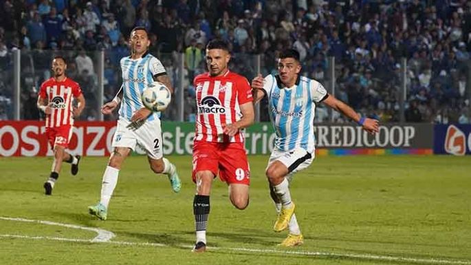 Instituto no pudo con el Decano