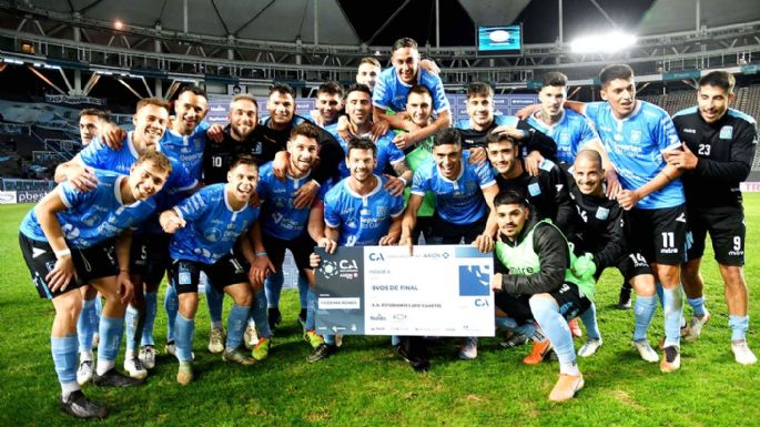 Estudiantes de Río Cuarto sorprendió a Banfield y avanzó a los octavos de final