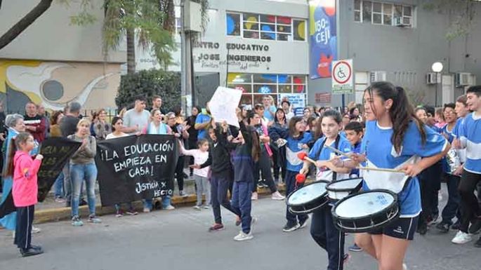 El maestro Héctor Godoy regresa el martes a la Dirección del colegio