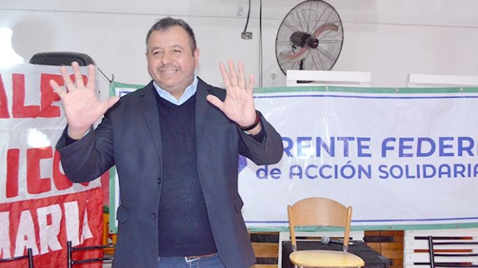 Mojica se lanzó como candidato