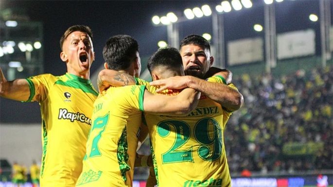 Defensa hizo justicia con su historia contemporánea y está en otra semifinal