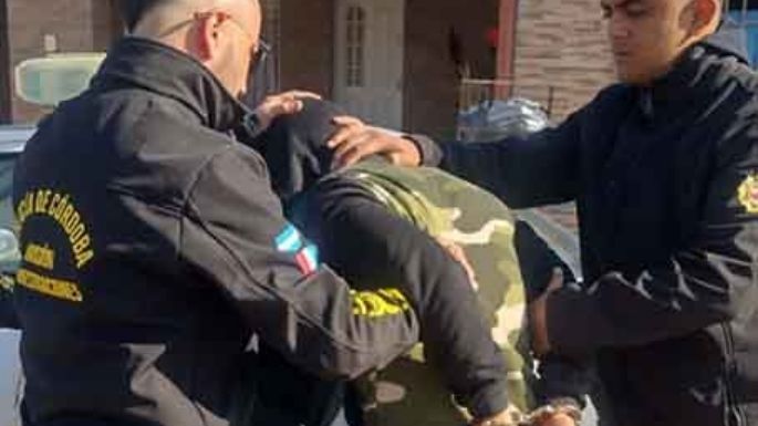 Dos detenidos por amenazar y robar a tres mujeres