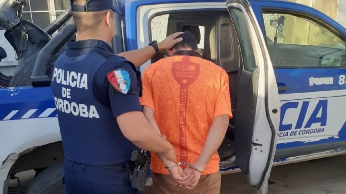 Le retuvieron la moto en un control, se la llevó e intentó fugarse: fue detenido a las pocas cuadras