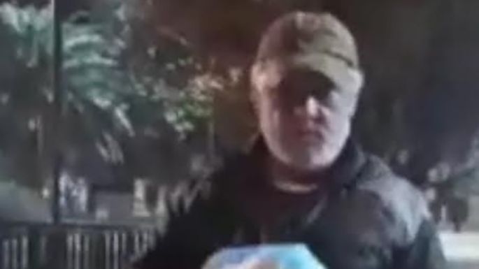 Un exmilitar arrió la bandera  de la diversidad y fue denunciado