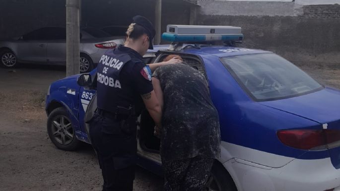 Una joven detenida por intentar vender un elemento robado