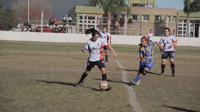 La Uni y Alem, con autoridad