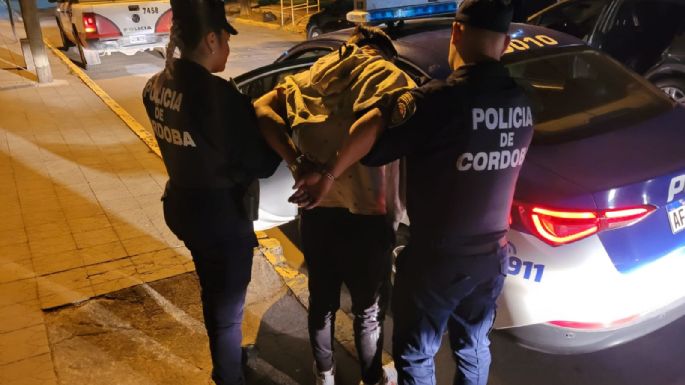 Detuvieron a dos sospechosos de varios robos de automóviles en la ciudad y la provincia