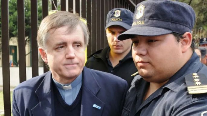 El padre Grassi solicitó la "libertad condicional" tras cumplir la mitad de su condena