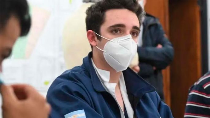 Condenaron a 7 años de prisión al "médico trucho" del COE