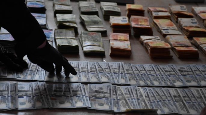 Aduanas incautó narcóticos, dinero, armas y vehículos en 18 allanamientos