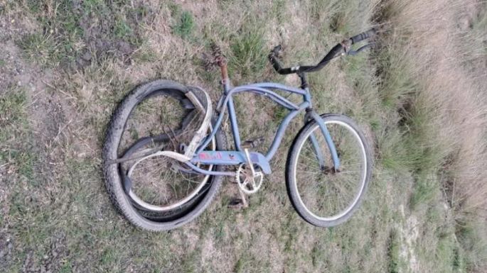 Un ciclista falleció tras ser embestido por un automovilista que intentó fugarse
