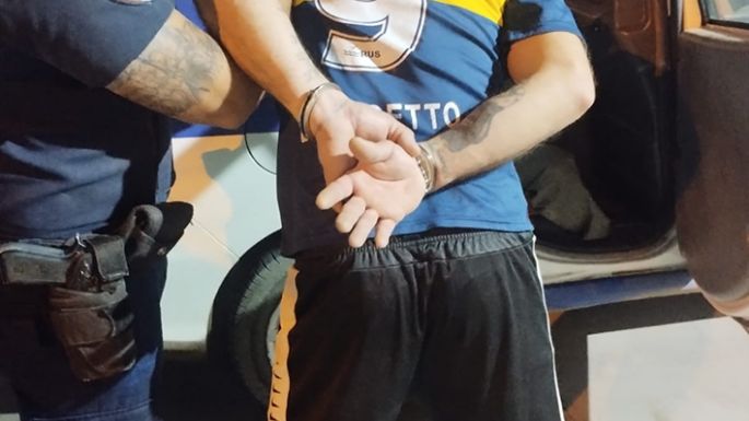 Golpearon a otro hombre y le dañaron la moto