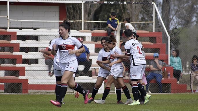 La Uni se cortó sola