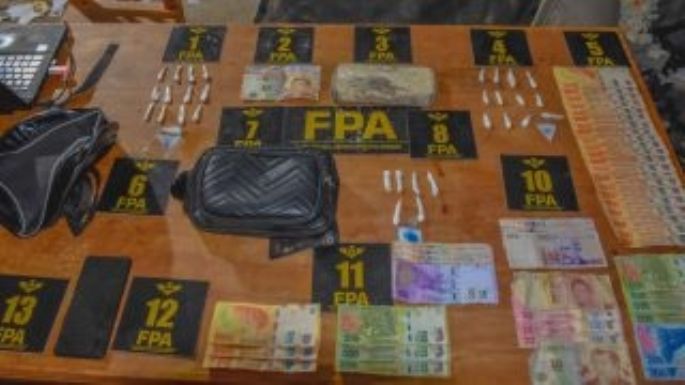 Cuatro detenidos tras desbaratar una banda que comercializaba cocaína