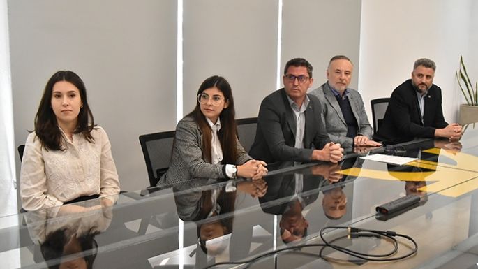 Forestarán a todos los parques industriales de la provincia
