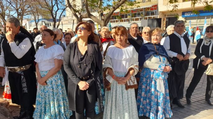 Gill encabezó su último acto por el aniversario de Villa María como intendente