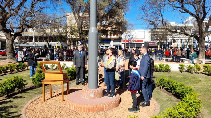 Gill encabezó su último acto por el aniversario de Villa María como intendente