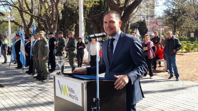 Gill encabezó su último acto por el aniversario de Villa María como intendente