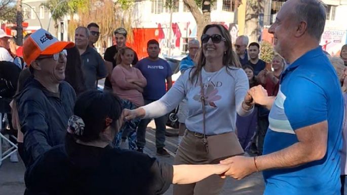 [Video] Peña y baile en la costa, con Accastello, por el cumpleaños de la ciudad
