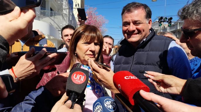 Bullrich fue recibida por una multitud en la peatonal
