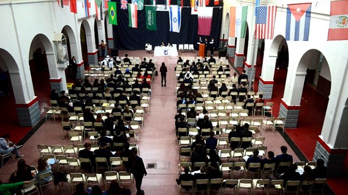 El mundo unido por alumnas y alumnos