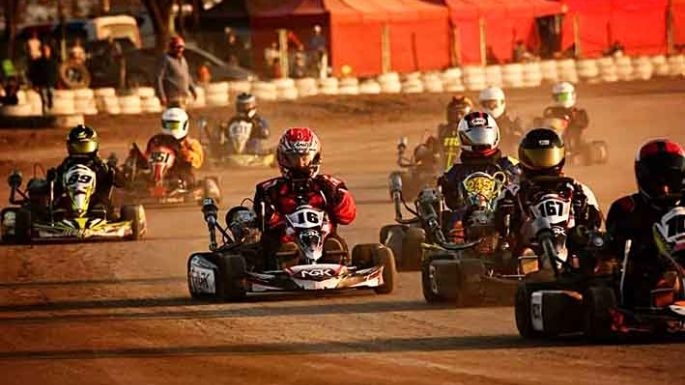 Vuelve la actividad al Kartódromo Villa Nueva