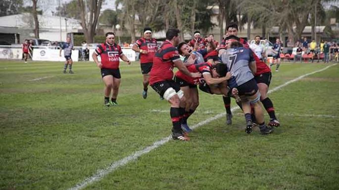 Los tricolores juegan en Tucumán