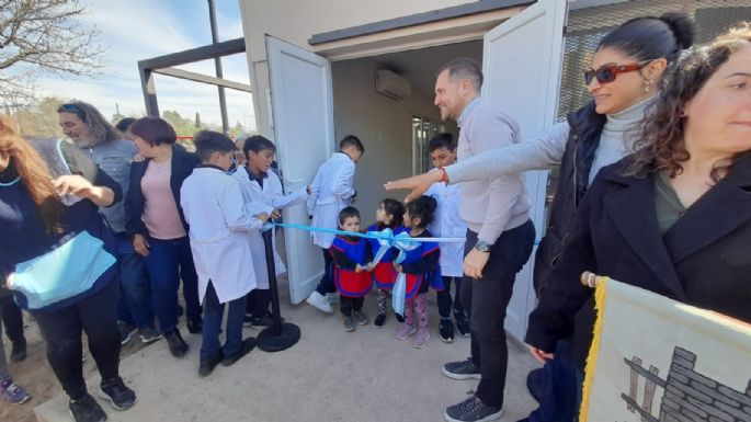 Inauguraron el nuevo SUM de barrio La Calera