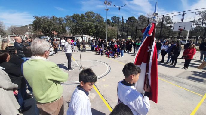 Inauguraron el nuevo SUM de barrio La Calera