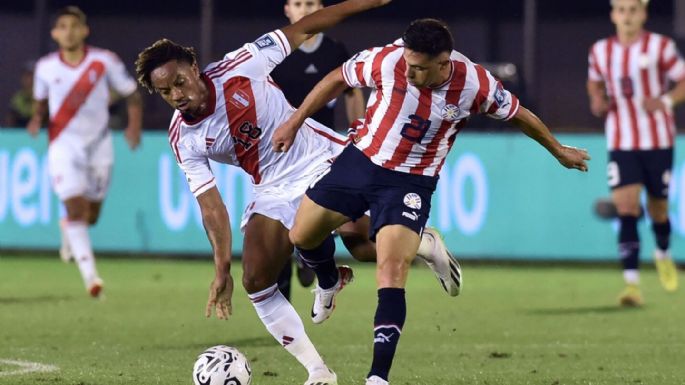Con uno menos, Perú empató con Paraguay de visitante