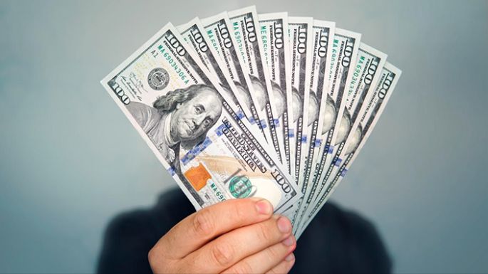 Liberaron una de las mayores  restricciones en compra de dólares