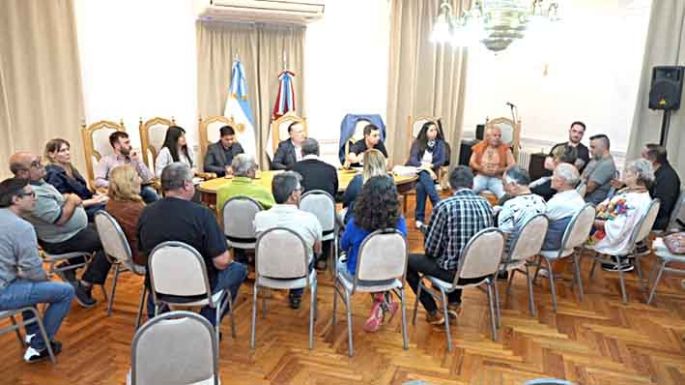 En su primer mes de mandato, en el Gobierno pasó de todo