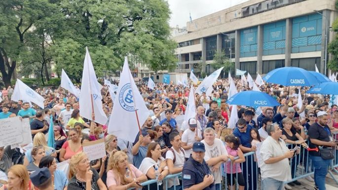 Se movilizaron con “tristeza y bronca”