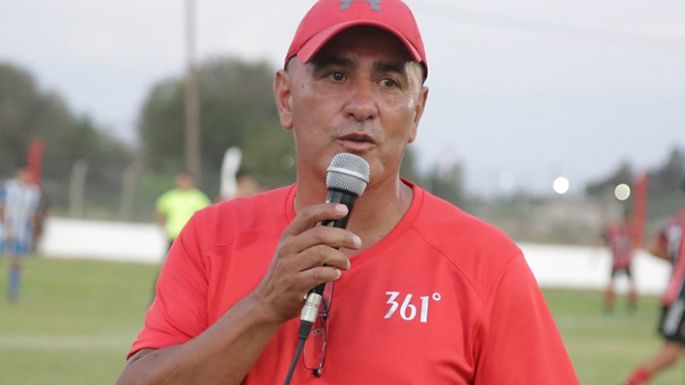 Alem, envuelto en tensiones internas