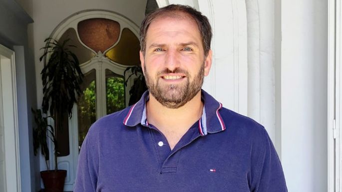 Sosa propuso prohibir el uso de vasos descartables