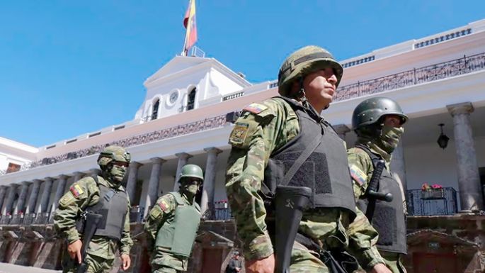 Militares preparados para “la guerra”