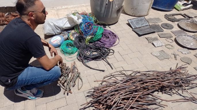 Secuestraron numerosas placas de bronce y otros elementos en una chacarita clandestina