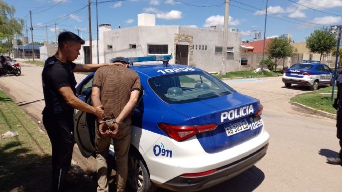 Secuestraron numerosas placas de bronce y otros elementos en una chacarita clandestina