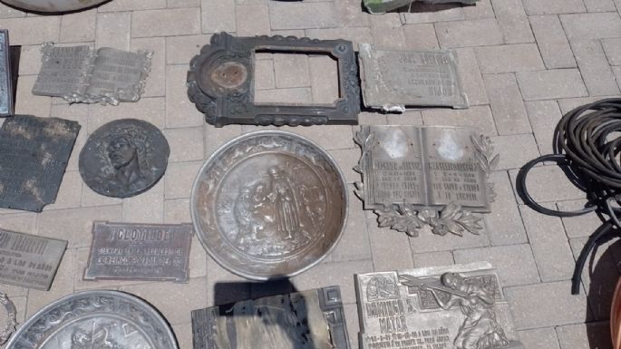 Secuestraron numerosas placas de bronce y otros elementos en una chacarita clandestina
