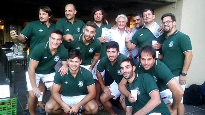 El club de “La sociedad de la nieve” enfrentó dos veces al Jockey local