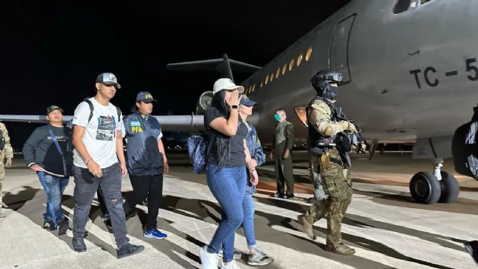 Deportaron a la esposa y los hijos del narco ecuatoriano "Fito" Macías