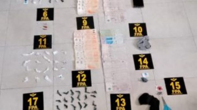 Incautaron cocaína y revólveres luego de desbaratar una banda narco