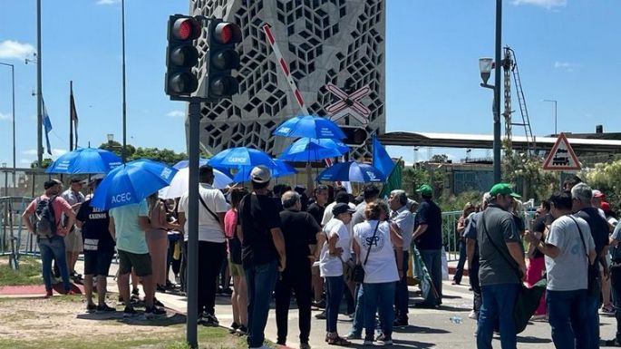 Empleados públicos acordaron una recomposición salarial con el Gobierno provincial