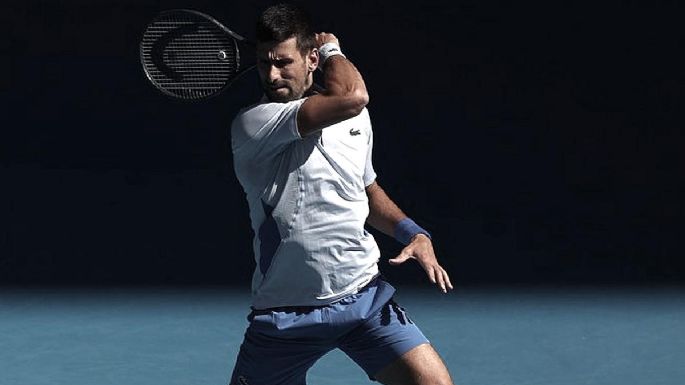 Djokovic, imparable: avanzó a las semifinales en Melbourne