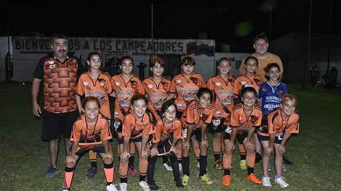 El Parque y Naranjitas, las campeonas del Nocturno