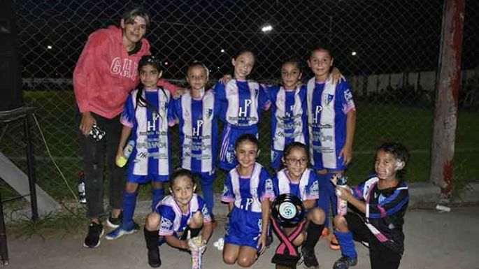 El Parque y Naranjitas, las campeonas del Nocturno