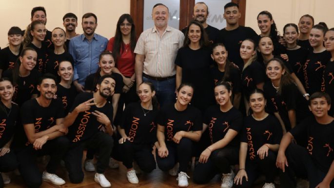 La academia Passion participará del Cosquín Cuarteto y fue reconocida por el municipio local