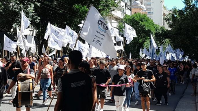 Más de 50 mil personas se expresaron en las calles