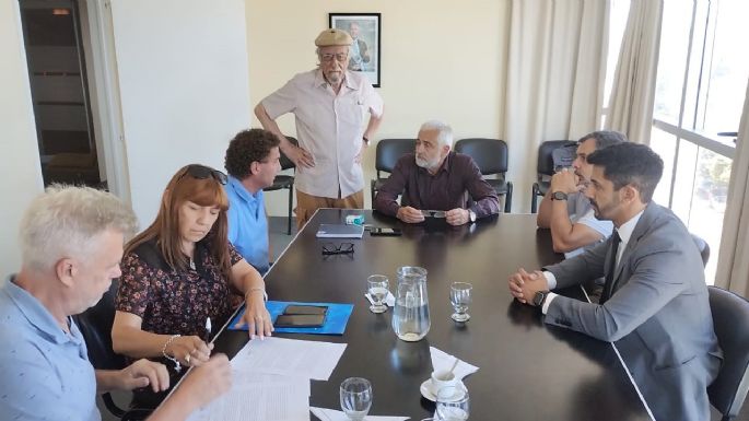 UEPC rechazó la propuesta salarial presentada por el Gobierno